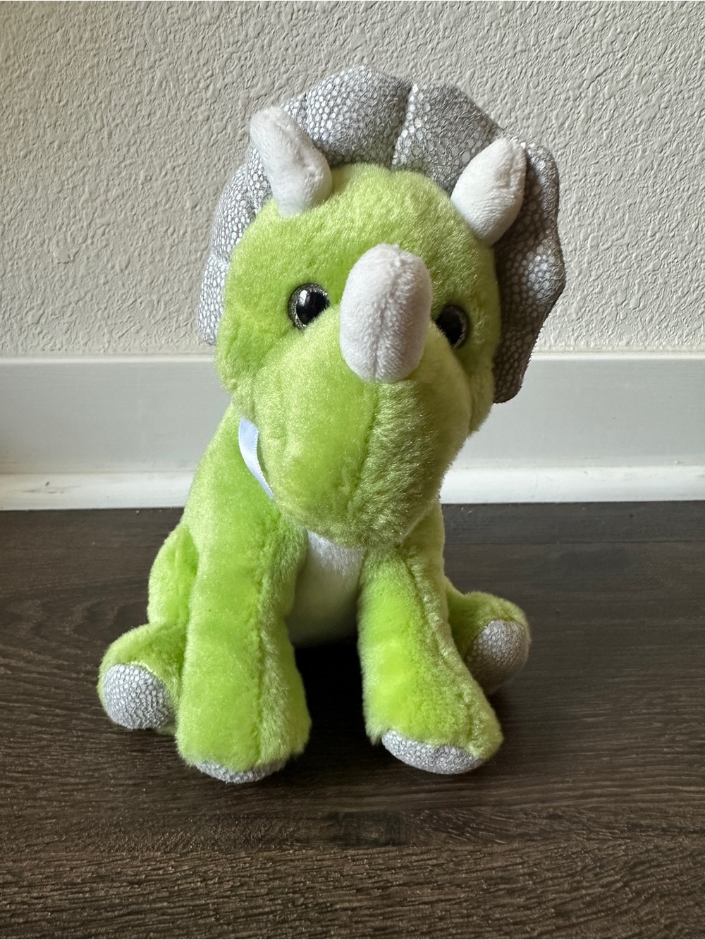 Frankford CUTE SOFT GREEN TRICERATOPS DINOSAUR 7" Plush Stuffed Animal Toy
